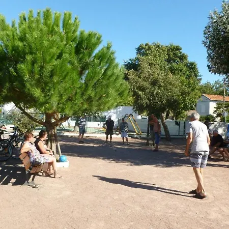 Mobile Confort A 20m De La Plage Avec Parking - 4 Pers., Camping Cadoret, - Fr-1-709-53 *