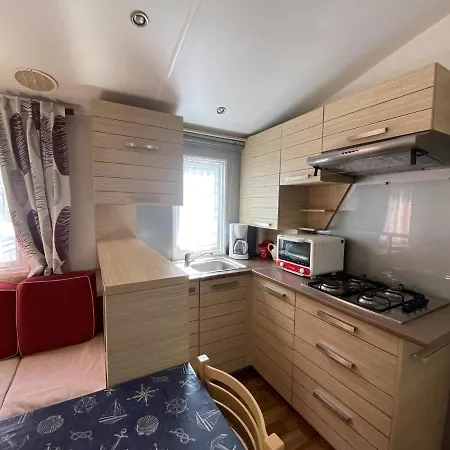 Mobile Confort A 20m De La Plage Avec Parking - 4 Pers., Camping Cadoret, - Fr-1-709-53