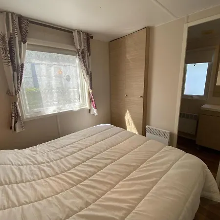 Semesterbostad Mobile Confort A 20m De La Plage Avec Parking - 4 Pers., Camping Cadoret, - Fr-1-709-53 Fouras